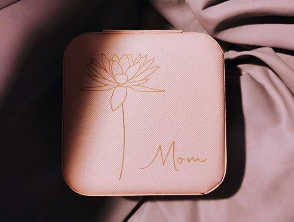 Jewelry Box for Mom - Light Pink